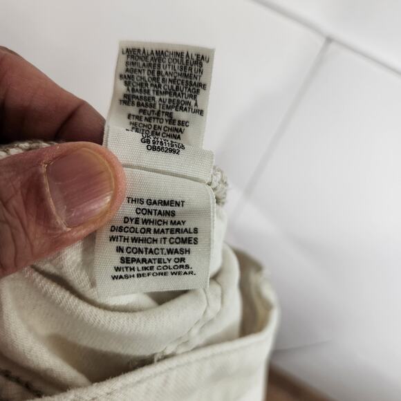 Free People We The Free Womens Size 27 Soft Relaxed Cut Off Shorts Worn White - Picture 6 of 7